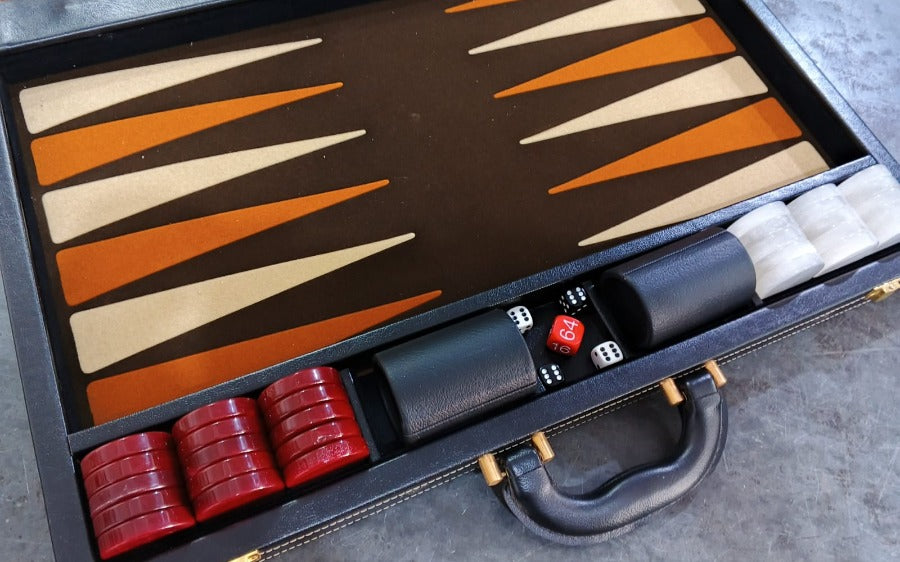 Jogo de Gamão PRO - 44.5mm checkers - Cód. PRO-14VM/BR - Café x Castanho/Bege